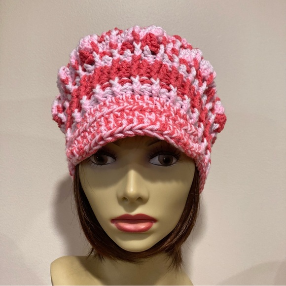 Barbie Pinkalicious hand knit newsboy cap with visor - Picture 6 of 6